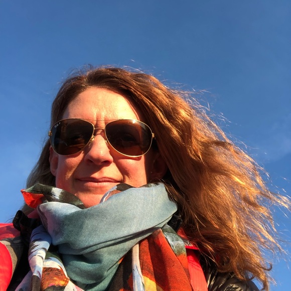 Meet your Posher, Kim - Picture 1 of 1